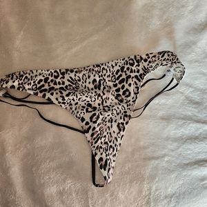 Victoria secret leopard strappy Thong NWT